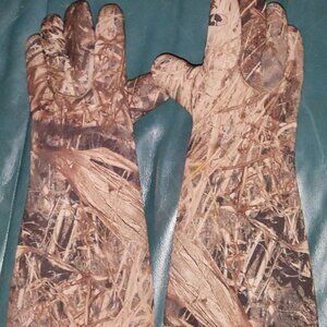 Hunting, Fishing insulated camo gloves